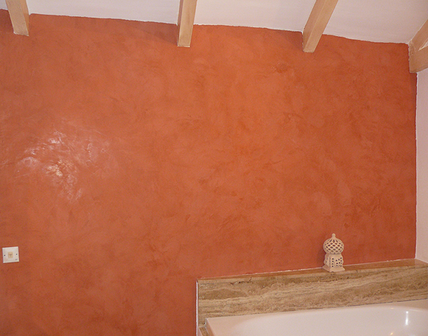 Décor patine stuc à la chaux orange