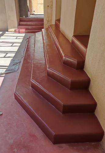 Escalier béton ciré rouge 3
