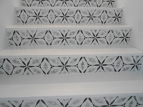 escaliers-béton-ciré-carrelage-motif2