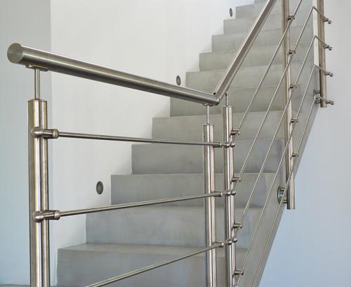 escaliers-béton-ciré-métal