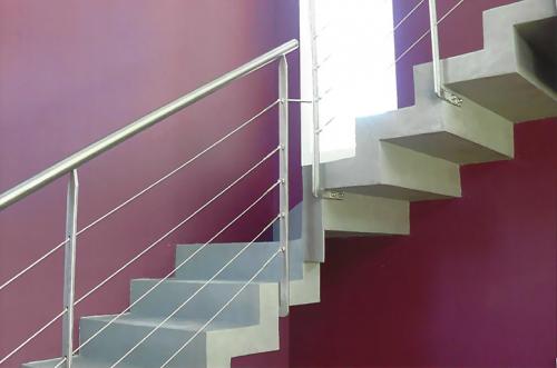 escaliers-bétoncirémauve-claire-khouri
