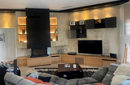 mur-moderne-sejour-chaux